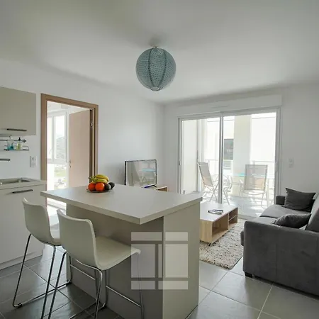 F2 Entree De Ville Ajaccio Apartment Ajaccio (Corsica)